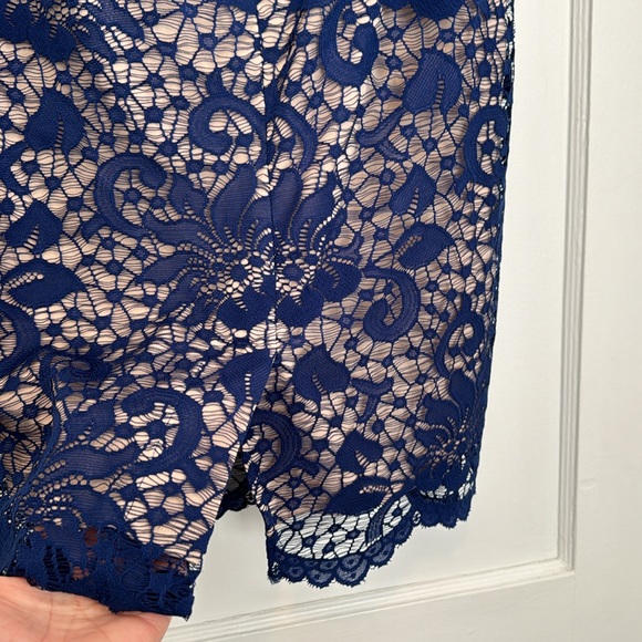 Skirt - Picture 3 of 7